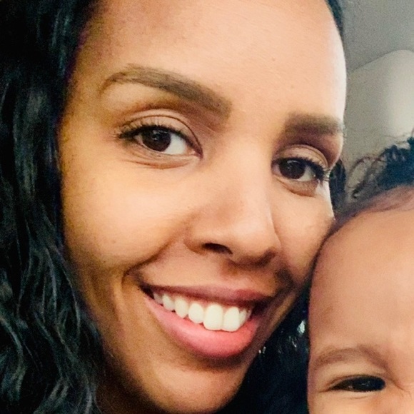 Meet your Posher, Halima - Picture 1 of 1